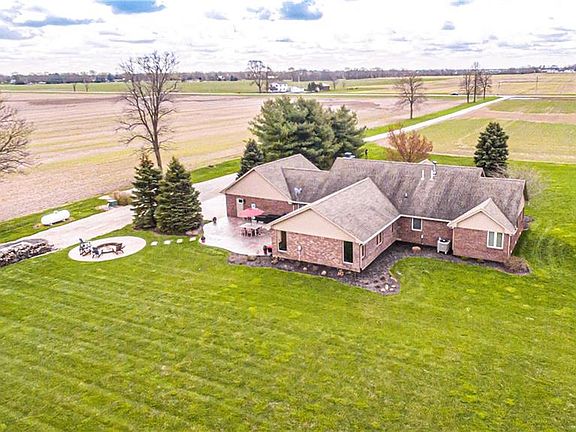 4th image of 1490 E County Road 200 N