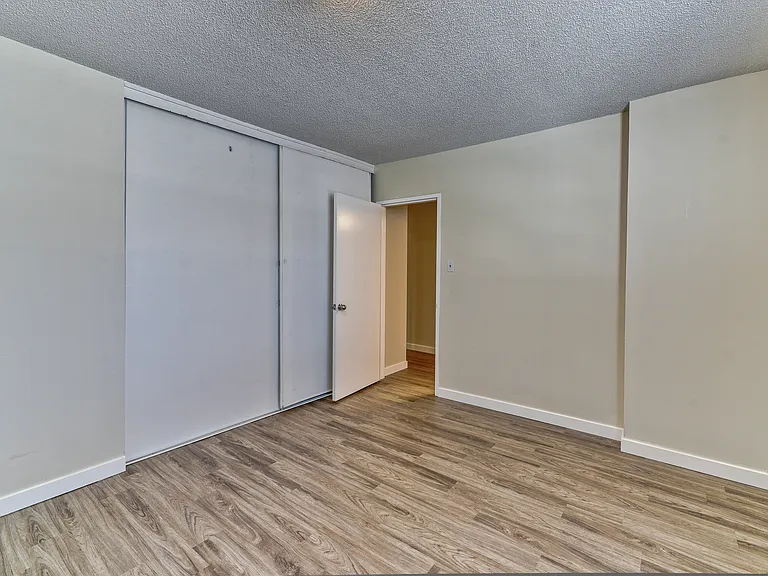 738 14th Ave SW #4C — Photo 20