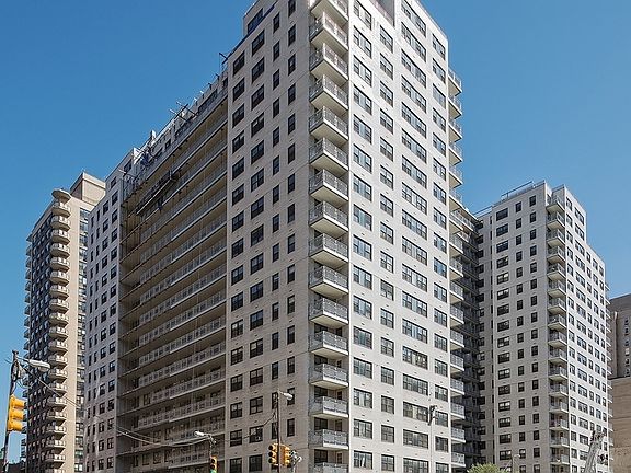 5th image of 305 E 86th St APT 15AW