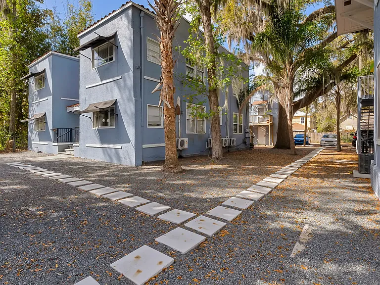 606 S Park Ave — Photo 6