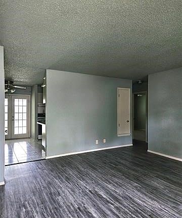 2nd image of 1713 S Pine Ave