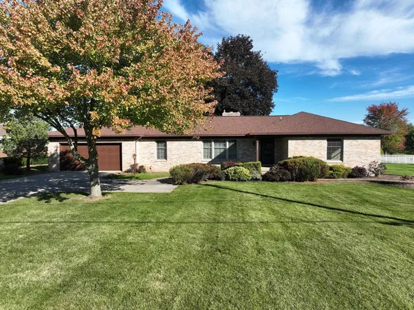 5244 W Farrand Rd, Clio, MI 48420