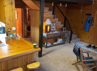 24027 Lakeview Dr, Crestline, CA 92325