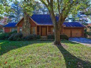 1715 Drakes Dr, Jonesboro, GA 30236