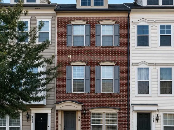 152 Prado Ln #2502, Clarksburg, MD 20871