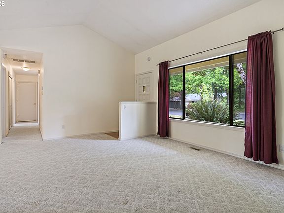 5th image of 8355 SW 133rd Ave
