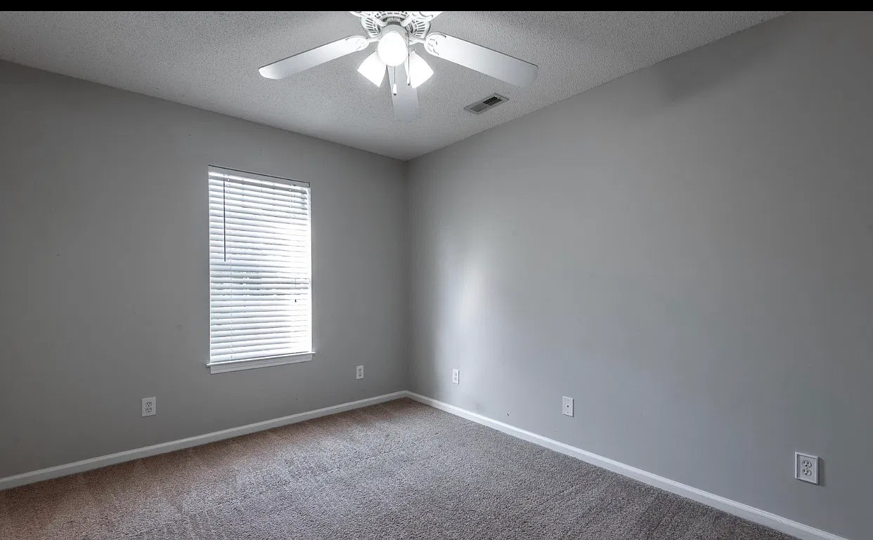 2802 Mulberry Ln — Photo 1