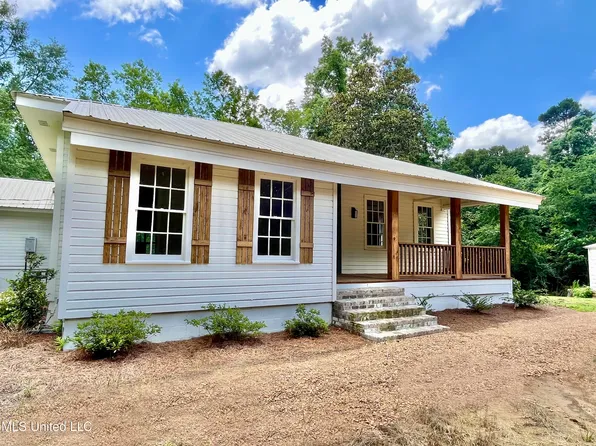 7102 Harmony Rd, Crystal Springs, MS 39059