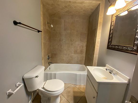 3rd image of 1018 Bellemeade Ave
