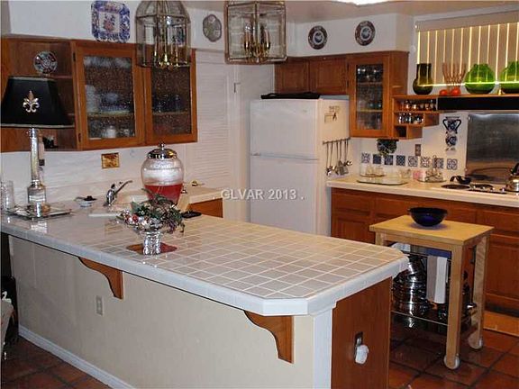 2nd image of 329 Wild Plum Ln
