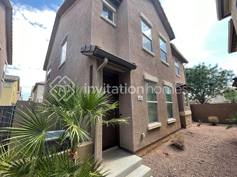 1st image of 1429 S Ponderosa Dr