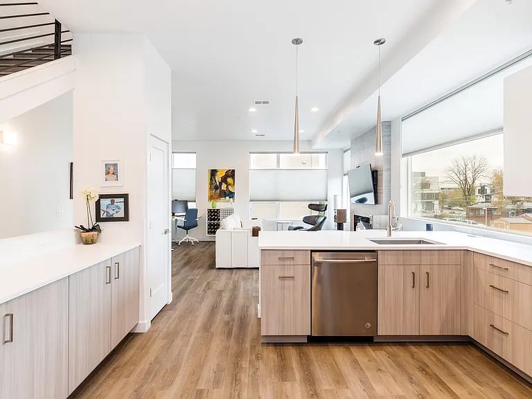 1620 Irving St #5 — Photo 12