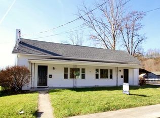 255 Mill Hill Dr, White Sulphur Springs, WV 24986