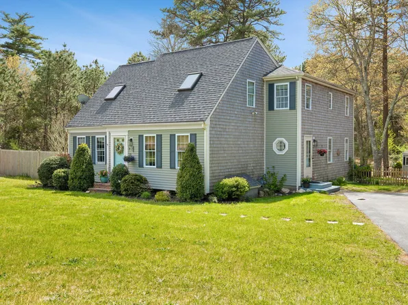 23 Deseret Drive, Buzzards Bay, MA 02532