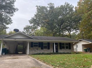 5509 Chaucer Ln, Little Rock, AR 72209