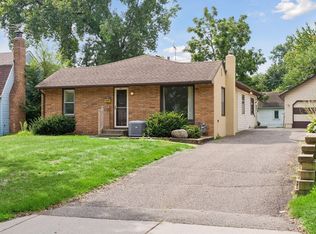 96 Orange Ave W, Saint Paul, MN 55117