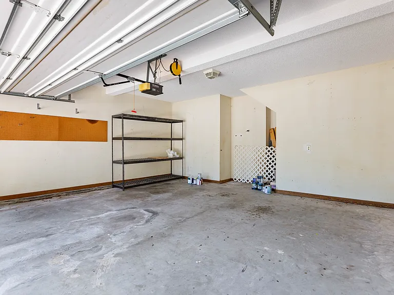 732 Lawton Harbor Dr — Photo 37