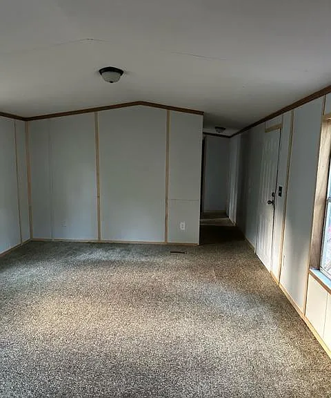 700 Beck Rd #B — Photo 12