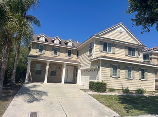 5976 Lily Rock Dr, Fontana, CA 92336