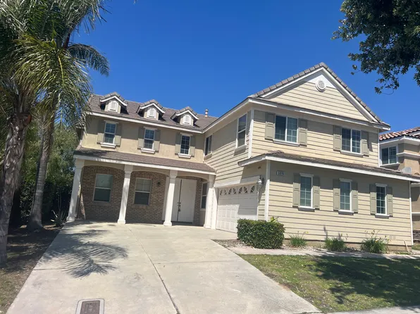 5976 Lily Rock Dr, Fontana, CA 92336