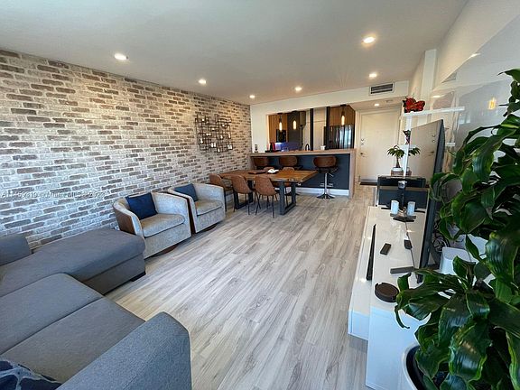 2nd image of 6000 N Ocean Blvd APT 6E