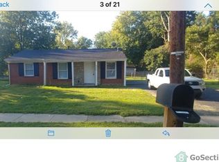 4900 Red Oak Ln, Louisville, KY 40218