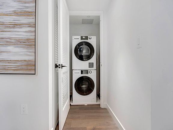 5th image of 350 45th St #3D