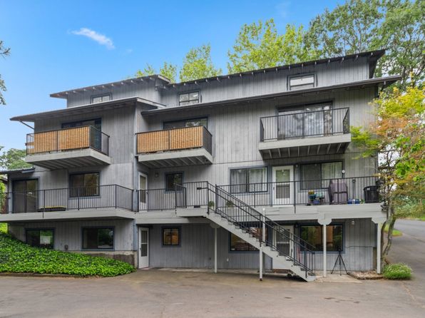 11 20th St