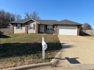 219 Dixie Ave, Clever, MO 65631