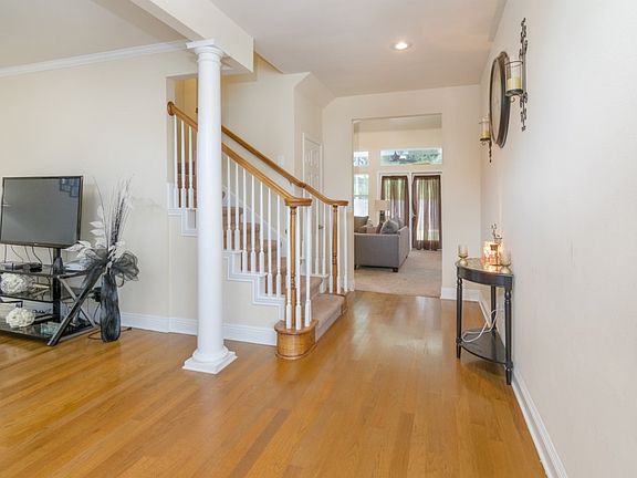 2nd image of 41356 Orchid Dr