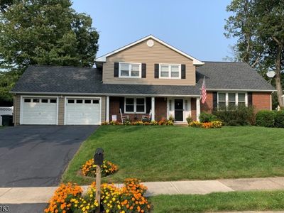 4 Evelene Terr, Succasunna, NJ, 07876