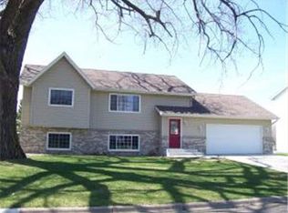 815 N 37th St, Saint Cloud, MN 56304