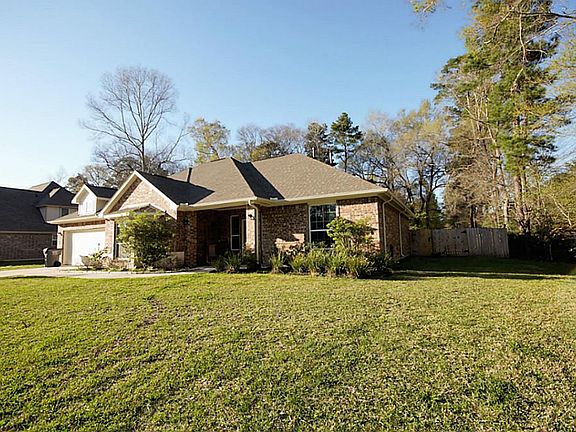 4th image of 1227 Commons Waterway Dr