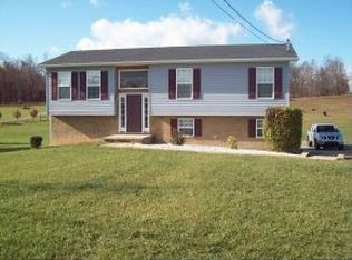 445 Old Snapps Ferry Rd, Chuckey, TN 37641