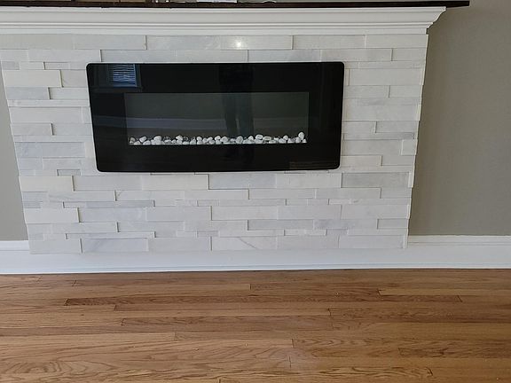 5th image of 5637 N Mozart St
