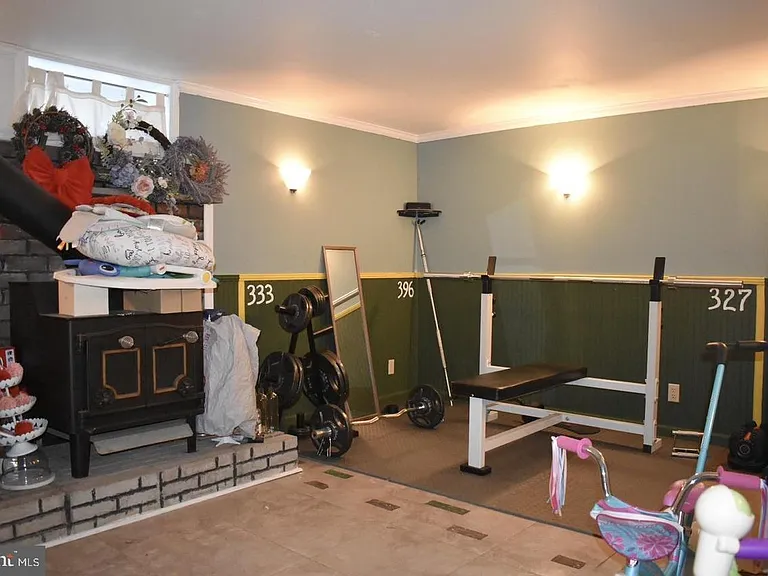 738 Fairview Rd — Photo 28
