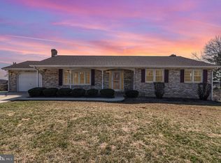 42 Impala Dr, Dillsburg, PA 17019
