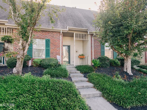 6913 Kings Crossing Way, Knoxville, TN 37918