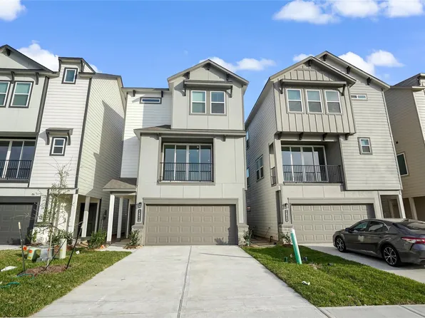 14970 Eagle Feather Dr, Houston, TX 77090