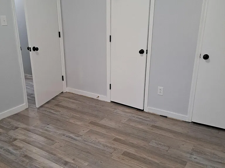 12 Donnell Ave — Photo 15