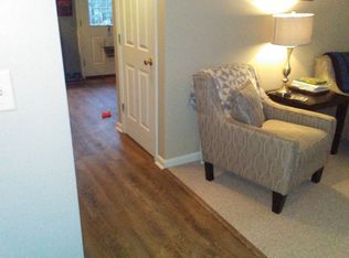 16 Church Ln, Hardwick, MA 01037