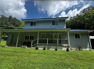 1198 Caney Branch Rd, Chapmanville, WV 25508
