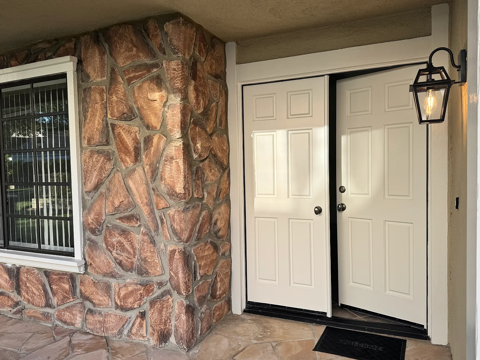 3 bed, 1831 sqft, $7,500 — Photo 4