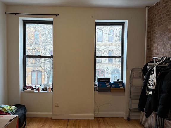 2nd image of 1508 De Kalb Ave #2L