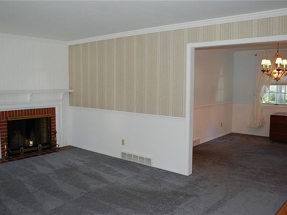 5th image of 198 Glenview Dr