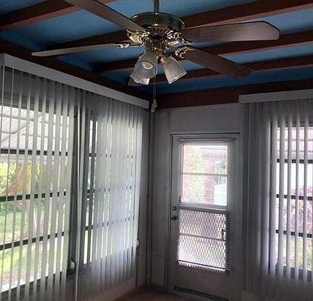 5th image of 140 NW 27th St