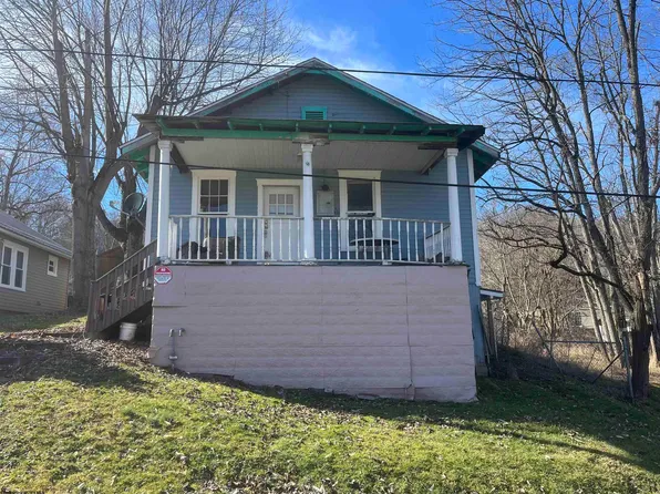 525 Madison St, Weston, WV 26452