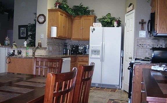 3rd image of 1208 Bunratty Cir