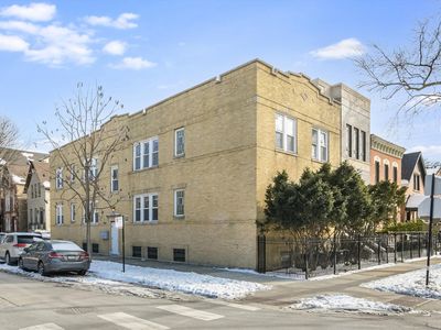 2255 W Shakespeare Ave, Chicago, IL, 60647