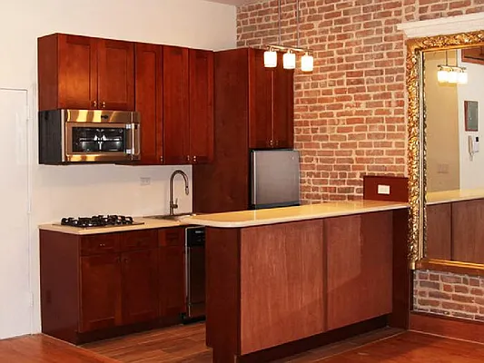 Rented by Issembert Companies | media 17